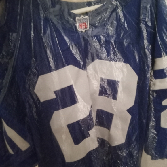 100% authentic 'Marshall Faulk' signed rookie Colts jersey with the C.O.A. - Picture 3 of 4